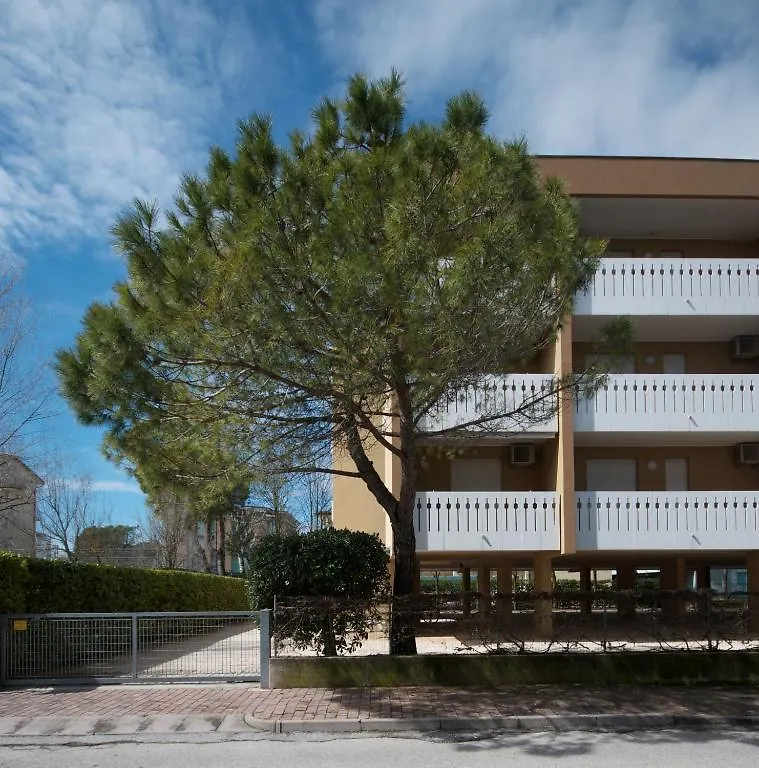 Condominio Lavinia Bibione Lägenhet